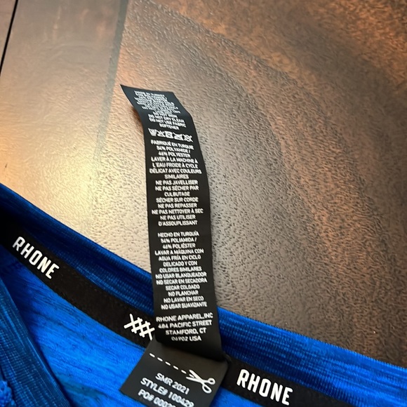 RHONE Reign Tech Short Sleeve Shirt - Picture 8 of 9